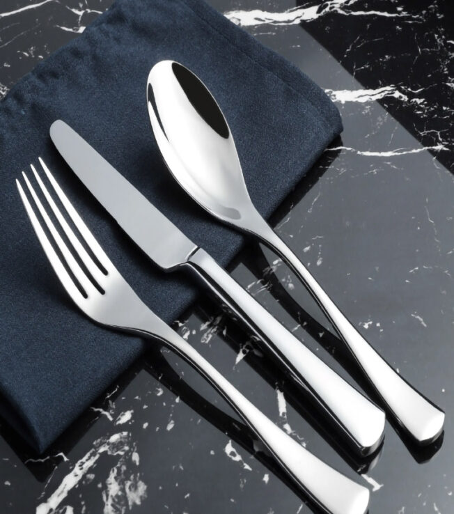 Stainless steel tableware set